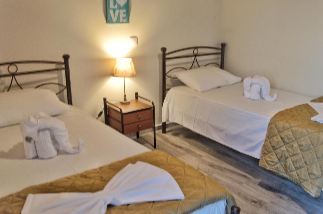 La Maison Bleue Apartman Lixúri Kültér fotó